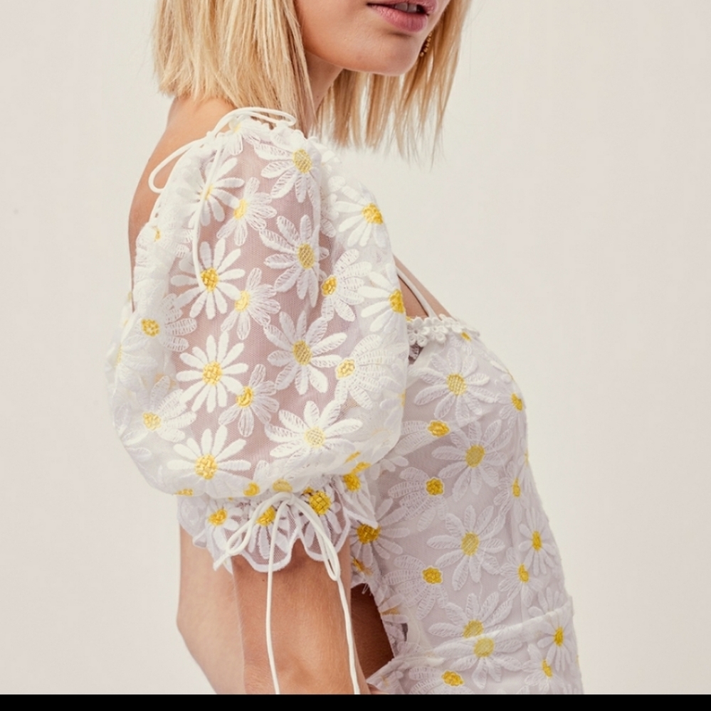 VINTAGE DAISY MINI DRESS - Picture 8 of 16